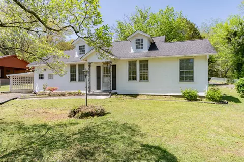 2209 Tunnel Blvd, Chattanooga, TN 37406