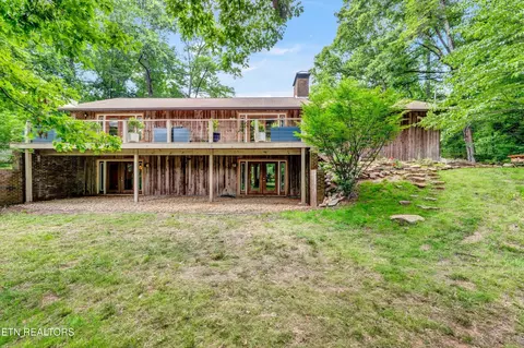 6112 Batson Ln, Knoxville, TN 37919