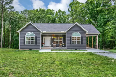 1025 Dawson Rd, White Bluff, TN 37187