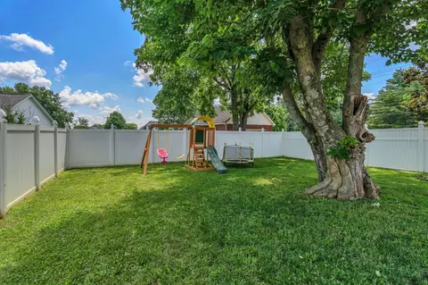 Exterior - 919 Compton Rd, Murfreesboro, TN 37130 photo 5 of 7