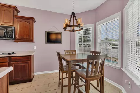 Dining - 919 Compton Rd, Murfreesboro, TN 37130 photo 2 of 2