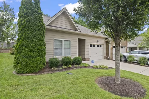 433 Bruce Dr, Spring Hill, TN 37174 photo 4