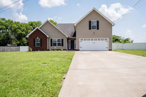 109 Gateway Ct, Murfreesboro, TN 37127