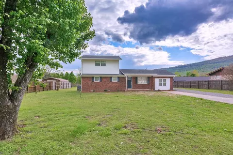 50 Clover Dale Rd N, Dunlap, TN 37327