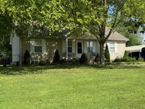 203 Central Ave, Chapel Hill, TN 37034