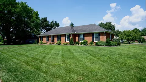 3011 Regency Park Dr, Murfreesboro, TN 37129