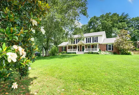1104 Hunters Trail Dr, Franklin, TN 37069