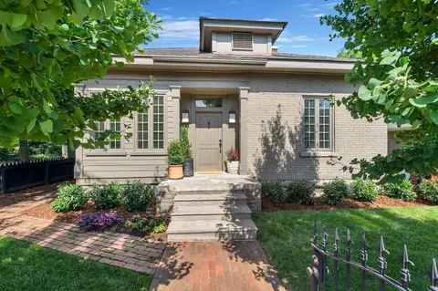 921 14th Ave S, Nashville, TN 37212