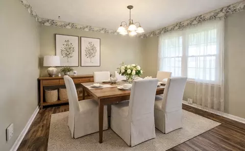 Dining - 6579 Vervilla Rd, Morrison, TN 37357 photo 2 of 3