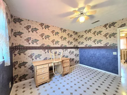 Bedroom - 6579 Vervilla Rd, Morrison, TN 37357 photo 8 of 16