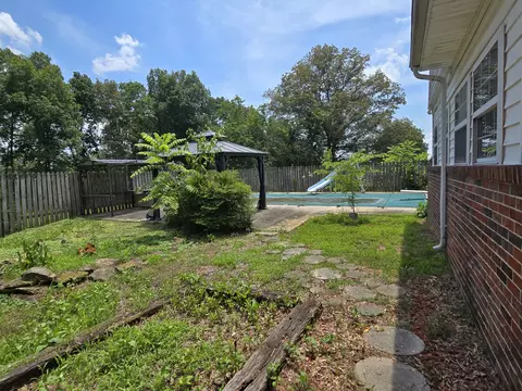Exterior - 6579 Vervilla Rd, Morrison, TN 37357 photo 12 of 29