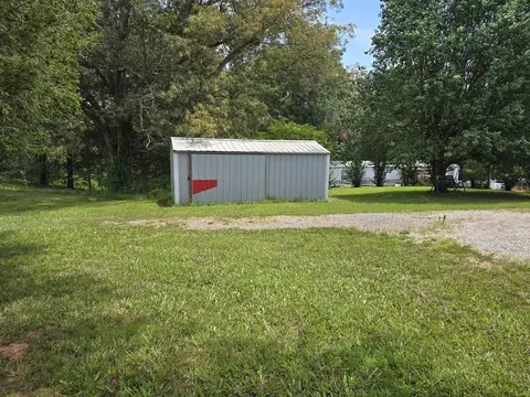 Exterior - 6579 Vervilla Rd, Morrison, TN 37357 photo 25 of 29