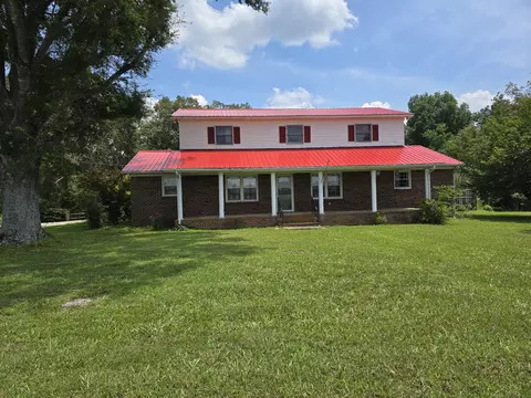 Exterior - 6579 Vervilla Rd, Morrison, TN 37357 photo 4 of 29