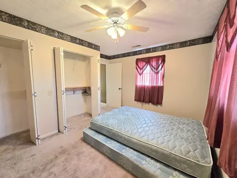 Bedroom - 6579 Vervilla Rd, Morrison, TN 37357 photo 12 of 16