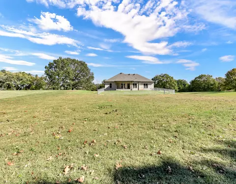 3391 Ball Rd, Cunningham, TN 37052 photo 37
