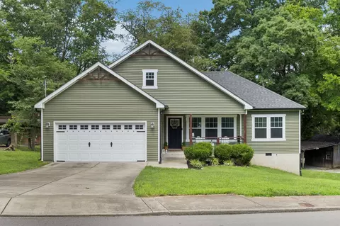103 N Main St, Springfield, TN 37172