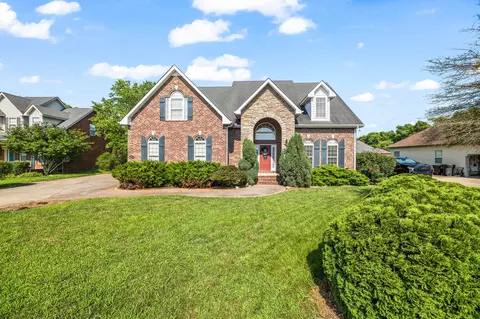 2357 Saint Andrews Dr, Murfreesboro, TN 37128