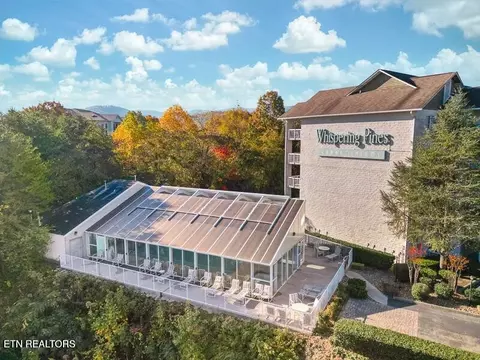 205 Ogle Dr #323, Pigeon Forge, TN 37863