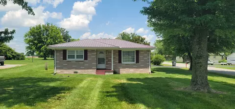 205 Galen Rd, Lafayette, TN 37083