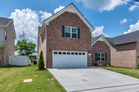 272 Thorpe Dr, Spring Hill, TN 37174 photo 3