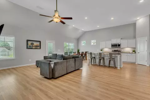 272 Thorpe Dr, Spring Hill, TN 37174 photo 5