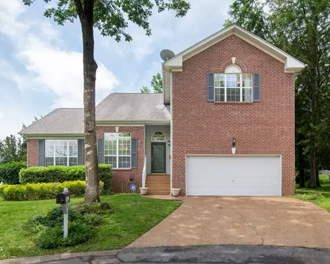 205 Ashtead Ct, Goodlettsville, TN 37072