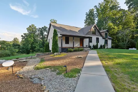 1099 W Sears Rd, Pegram, TN 37143