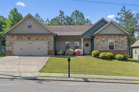 318 Franklin Cir, Fort Oglethorpe, GA 30742