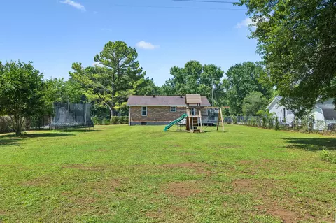 8124 Cooper Dr, Murfreesboro, TN 37129 photo 4