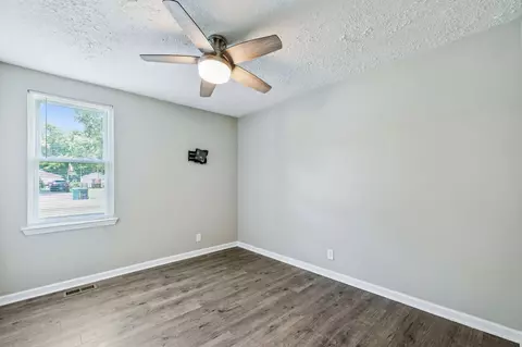 8124 Cooper Dr, Murfreesboro, TN 37129 photo 12