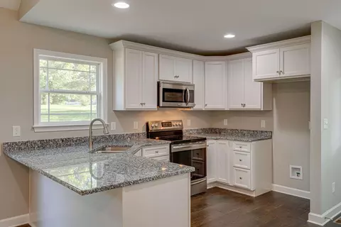 1004 Northside Dr, Dickson, TN 37055 photo 8