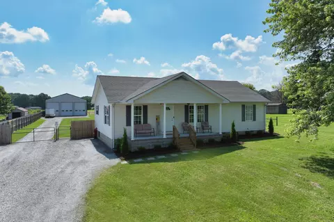 6384 Rocky Mound Rd, Westmoreland, TN 37186