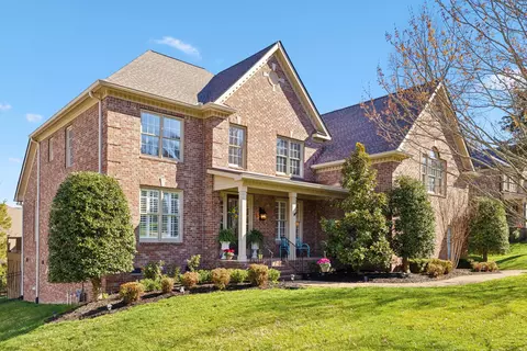1136 Meadow Bridge Ln, Arrington, TN 37014