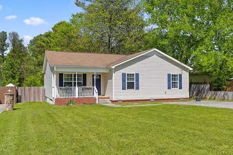 7491 Pinewood Dr, Chattanooga, TN 37421