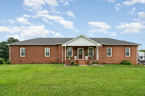 8044 Pleasant Hill Rd, Cross Plains, TN 37049