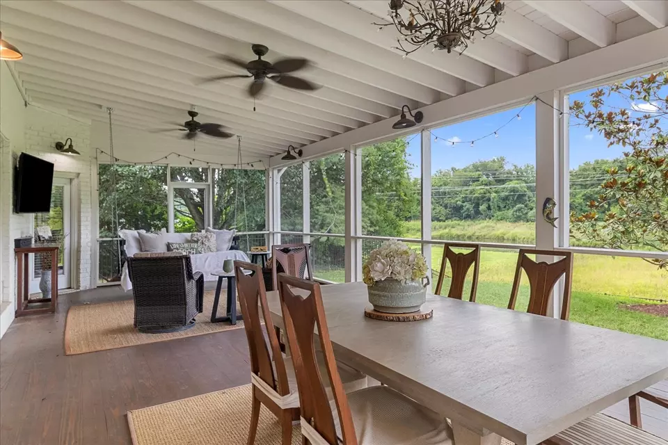 Exterior - 234 Pelham Dr, Brentwood, TN 37027 photo 6 of 12