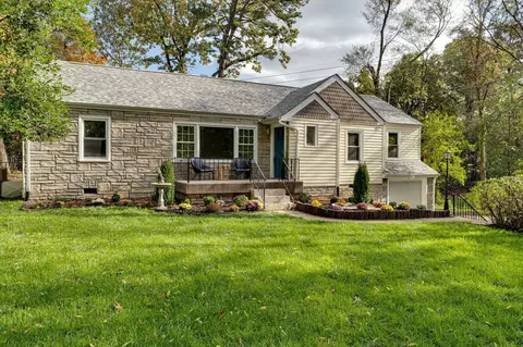 220 Hemphill Ave, Chattanooga, TN 37411