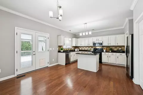 Kitchen - 6014 Thrush Ct, Spring Hill, TN 37174 photo 3 of 8