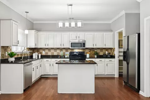 Kitchen - 6014 Thrush Ct, Spring Hill, TN 37174 photo 2 of 8