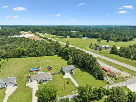 View/Area - 136 Blue Moon Rd, Dickson, TN 37055 photo 3 of 8