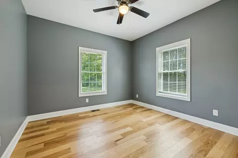 Bedroom - 136 Blue Moon Rd, Dickson, TN 37055 photo 3 of 6