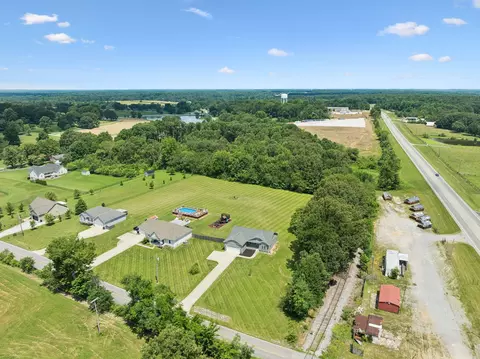 View/Area - 136 Blue Moon Rd, Dickson, TN 37055 photo 4 of 8