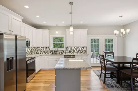 Kitchen - 136 Blue Moon Rd, Dickson, TN 37055 photo 3 of 7