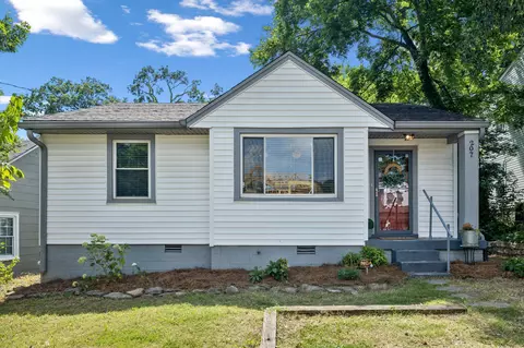 207 Chamberlin St, Nashville, TN 37209