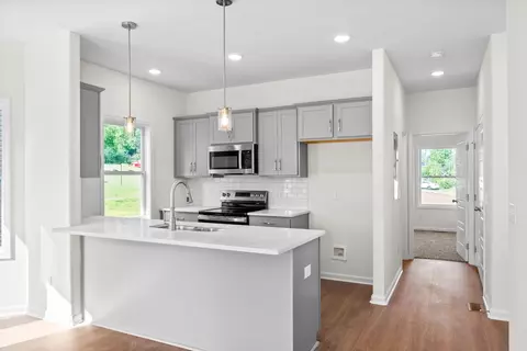 1908 Evans Rd, Clarksville, TN 37042