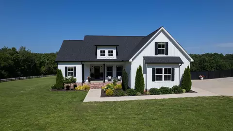 Exterior - 211 Claypool Rd, Bethpage, TN 37022 photo 18 of 22