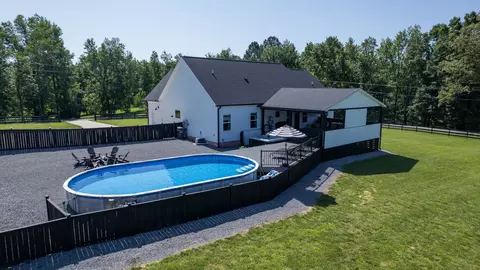 Exterior - 211 Claypool Rd, Bethpage, TN 37022 photo 21 of 22