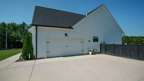 Other - 211 Claypool Rd, Bethpage, TN 37022 photo 10 of 19