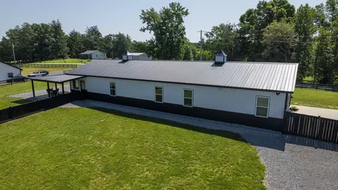 Exterior - 211 Claypool Rd, Bethpage, TN 37022 photo 22 of 22