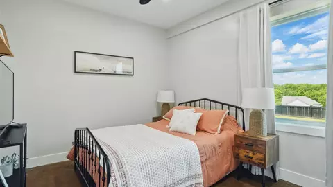 Bedroom - 211 Claypool Rd, Bethpage, TN 37022 photo 6 of 6